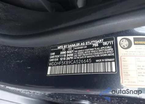 2012 Mercedes-Benz E 350 из США, поврежденный, VIN WDDHF5KB9CA526645